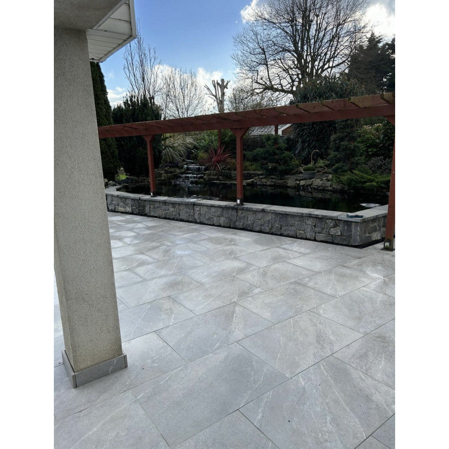 STN Sakhir Ivory Porcelain